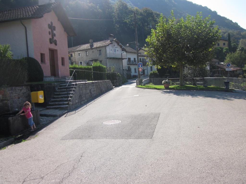 Ostello Orgnana Gambarogno Luaran gambar